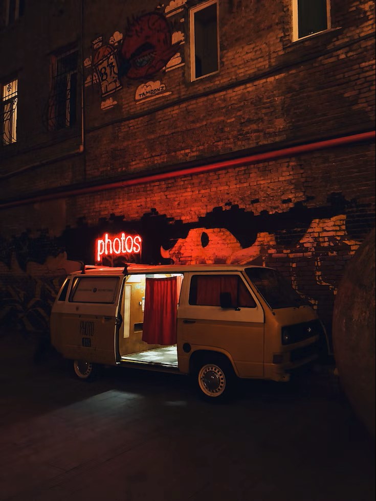 polaroid photobooth